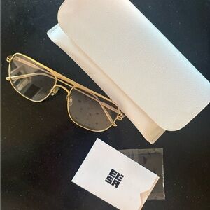 Elisa Johnson Gold Timyed Aviators with Case